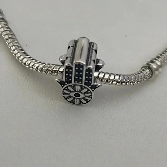 S925 Stamped Sterling Silver Charm - Picture 5 of 8